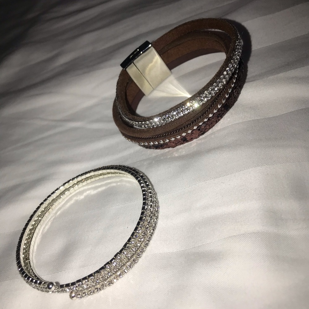 3/$20 Bundle of 2 sparkly bracelets